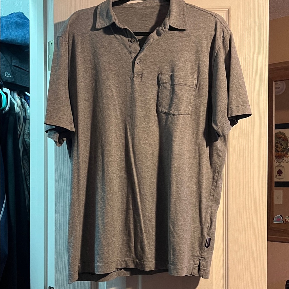 Patagonia Men's Charcoal Polo Shirt size Lg
